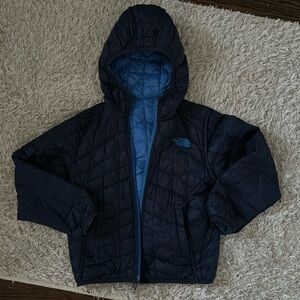 Boys reversible north face light jacket